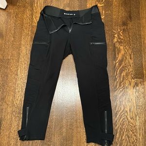 Never worn Blanc Noir size small pants